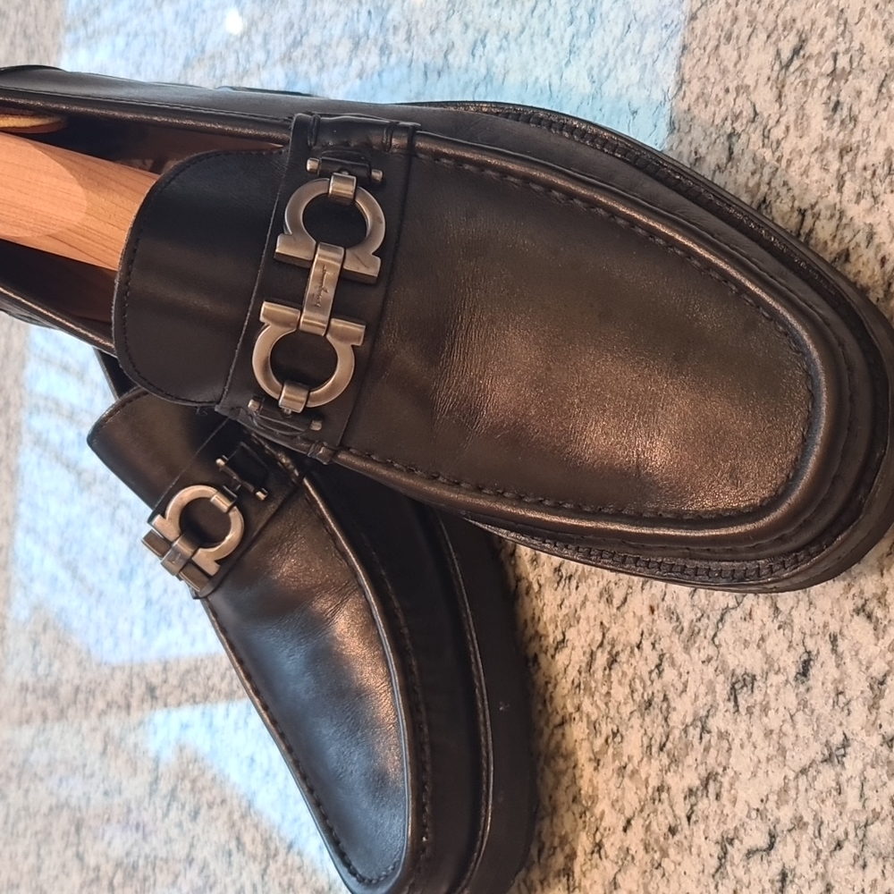 Salvatore Ferragamo Black Moccasin with Gancini ornament size 8.5